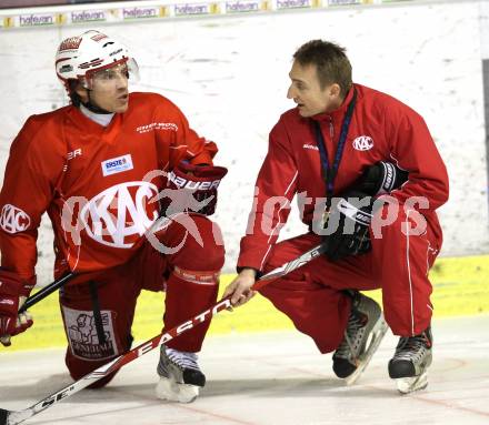 EBEL. Eishockey Bundesliga. KAC. Training. Trainer Christian Weber, Dieter kalt. Klagenfurt, am 13.2.2012.
Foto: Kuess

---
pressefotos, pressefotografie, kuess, qs, qspictures, sport, bild, bilder, bilddatenbank