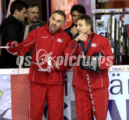 EBEL. Eishockey Bundesliga. KAC. Training. Christian Weber, Co-Trainer Gerald Ressmann. Klagenfurt, am 13.2.2012.
Foto: Kuess

---
pressefotos, pressefotografie, kuess, qs, qspictures, sport, bild, bilder, bilddatenbank