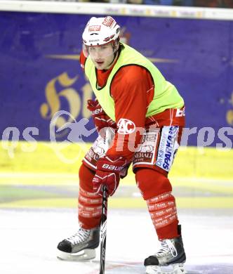 EBEL. Eishockey Bundesliga. KAC. Training. Spurgeon Tyler. Klagenfurt, am 13.2.2012.
Foto: Kuess

---
pressefotos, pressefotografie, kuess, qs, qspictures, sport, bild, bilder, bilddatenbank