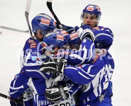 EBEL. Eishockey Bundesliga. EC Rekord Fenster VSV gegen Moser Medical Graz 99ers. Torjubel VSV. Villach, am 14.2.2012.
Foto: Kuess 


---
pressefotos, pressefotografie, kuess, qs, qspictures, sport, bild, bilder, bilddatenbank