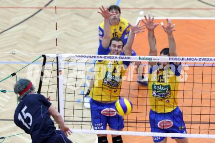 Volleyball. Austrian Volley League. AVL. SK Aich Dob gegen VBK Kelag Woerthersee Loewen. Rok Satler, Stoyko Nenchev (Aich), Joel Miller (VBK). Bleiburg, 18.2.2012.
Foto: Kuess
---
pressefotos, pressefotografie, kuess, qs, qspictures, sport, bild, bilder, bilddatenbank