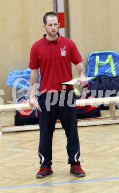 Volleyball. Austrian Volley League. AVL. SK Aich Dob gegen VBK Kelag Woerthersee Loewen. Trainer Hansi Huber (VBK). Bleiburg, 18.2.2012.
Foto: Kuess
---
pressefotos, pressefotografie, kuess, qs, qspictures, sport, bild, bilder, bilddatenbank