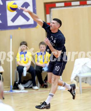 Volleyball. Austrian Volley League. AVL. SK Aich Dob gegen VBK Kelag Woerthersee Loewen. Brennon Dyer (VBK). Bleiburg, 18.2.2012.
Foto: Kuess
---
pressefotos, pressefotografie, kuess, qs, qspictures, sport, bild, bilder, bilddatenbank