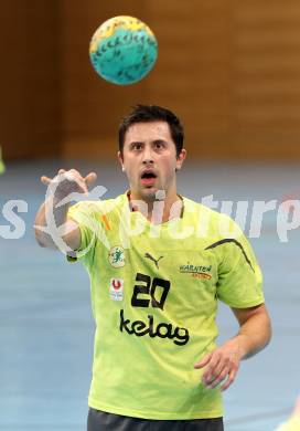 Handball. Bundesliga. HCK 59 Kaernten gegen UHC Gaenserndorf. Josip Pecina (HCK). Klagenfurt, 25.2.2012
Foto: Kuess 
---
pressefotos, pressefotografie, kuess, qs, qspictures, sport, bild, bilder, bilddatenbank