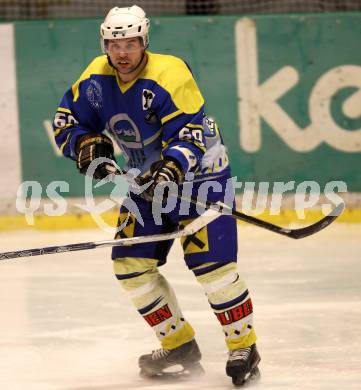 Eishockey CHL. Carinthian Hokey League. USC Velden gegen UECR Huben.  Roland Kellner (Huben). Velden, am 25.2.2012.
Foto: Kuess
---
pressefotos, pressefotografie, kuess, qs, qspictures, sport, bild, bilder, bilddatenbank
