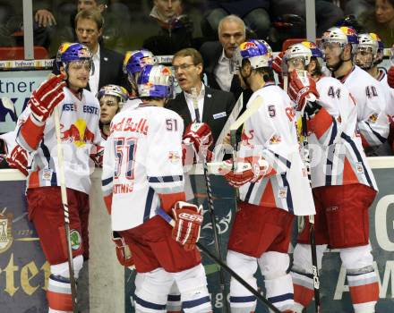 EBEL. Eishockey Bundesliga. KAC gegen EC Red Bull Salzburg. Trainer Pierre Page (Salzburg). Klagenfurt, am 26.2.2012.
Foto: Kuess

---
pressefotos, pressefotografie, kuess, qs, qspictures, sport, bild, bilder, bilddatenbank