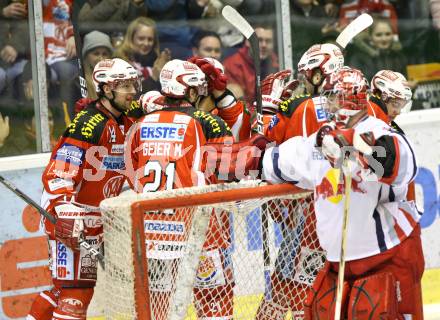 EBEL. Eishockey Bundesliga. KAC gegen EC Red Bull Salzburg. Torjubel (KAC). Klagenfurt, am 26.2.2012.
Foto: Kuess

---
pressefotos, pressefotografie, kuess, qs, qspictures, sport, bild, bilder, bilddatenbank
