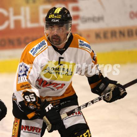 Eishockey CHL. Carinthian Hokey League. USC Velden gegen UECR Huben. Thomas Steinwender (Velden). Velden, am 25.2.2012.
Foto: Kuess
---
pressefotos, pressefotografie, kuess, qs, qspictures, sport, bild, bilder, bilddatenbank