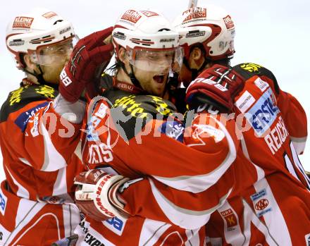 EBEL. Eishockey Bundesliga. KAC gegen EC Red Bull Salzburg. LAMMERS John Torjubel (KAC), (Salzburg). Klagenfurt, am 26.2.2012.
Foto: Kuess

---
pressefotos, pressefotografie, kuess, qs, qspictures, sport, bild, bilder, bilddatenbank