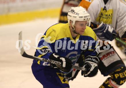 Eishockey CHL. Carinthian Hokey League. USC Velden gegen UECR Huben. Michael Patterer (Huben). Velden, am 25.2.2012.
Foto: Kuess
---
pressefotos, pressefotografie, kuess, qs, qspictures, sport, bild, bilder, bilddatenbank