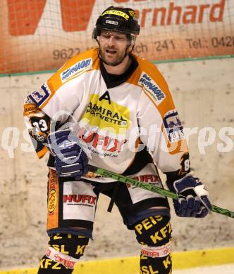 Eishockey CHL. Carinthian Hokey League. USC Velden gegen UECR Huben. Roland Schurian (Velden). Velden, am 25.2.2012.
Foto: Kuess
---
pressefotos, pressefotografie, kuess, qs, qspictures, sport, bild, bilder, bilddatenbank