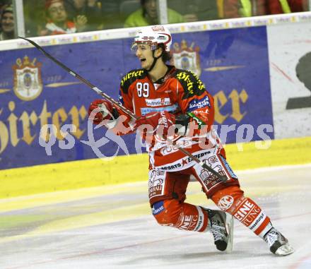 EBEL. Eishockey Bundesliga. KAC gegen EC Red Bull Salzburg. Jubel HERBURGER Raphael (KAC). Klagenfurt, am 26.2.2012.
Foto: Kuess

---
pressefotos, pressefotografie, kuess, qs, qspictures, sport, bild, bilder, bilddatenbank