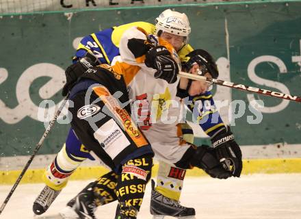 Eishockey CHL. Carinthian Hokey League. USC Velden gegen UECR Huben. Marco Ungericht (Velden), Christian Volkan (Huben). Velden, am 25.2.2012.
Foto: Kuess
---
pressefotos, pressefotografie, kuess, qs, qspictures, sport, bild, bilder, bilddatenbank