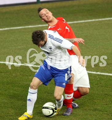 Fussball Laenderspiel. Oesterreich gegen Finnland. Marko Arnautovic,  (Oesterreich),  Perparim Hetemaj (Finnland). Klagenfurt Woerthersee Stadion, 29.2.2012.
Foto: Kuess

---
pressefotos, pressefotografie, kuess, qs, qspictures, sport, bild, bilder, bilddatenbank