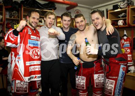 EBEL. Eishockey Bundesliga. KAC gegen EC Red Bull Salzburg. KOCH Thomas, PIRMANN Markus, SCHELLANDER Paul, TENUTE Joseph, Stefan Geier (KAC). Klagenfurt, am 1.3.2012.
Foto: Kuess

---
pressefotos, pressefotografie, kuess, qs, qspictures, sport, bild, bilder, bilddatenbank