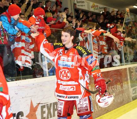 EBEL. Eishockey Bundesliga. KAC gegen EC Red Bull Salzburg.  Jubel SCHELLANDER Paul (KAC). Klagenfurt, am 1.3.2012.
Foto: Kuess

---
pressefotos, pressefotografie, kuess, qs, qspictures, sport, bild, bilder, bilddatenbank