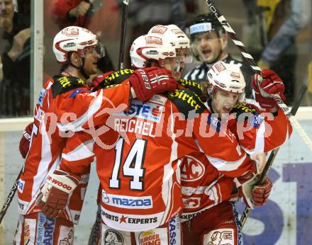 EBEL. Eishockey Bundesliga. KAC gegen EC Red Bull Salzburg. Torjubel PIRMANN Markus, HUNDERTPFUND Thomas, SCHELLANDER Paul, REICHEL Johannes (KAC). Klagenfurt, am 1.3.2012.
Foto: Kuess

---
pressefotos, pressefotografie, kuess, qs, qspictures, sport, bild, bilder, bilddatenbank