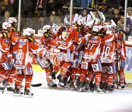 EBEL. Eishockey Bundesliga. KAC gegen EC Red Bull Salzburg. Jubel (KAC). Klagenfurt, am 1.3.2012.
Foto: Kuess

---
pressefotos, pressefotografie, kuess, qs, qspictures, sport, bild, bilder, bilddatenbank
