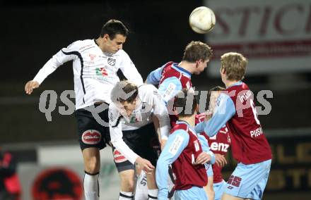 Fussball. Erste Liga.  WAC/St. Andrae gegen BW Linz. Nenad Jovanovic, Jacobo, (WAC), Simon Piesinger, Svetozar Nikolov, Ernst Koll (Linz). Wolfsberg, 2.3.2012. 
Foto: Kuess

---
pressefotos, pressefotografie, kuess, qs, qspictures, sport, bild, bilder, bilddatenbank