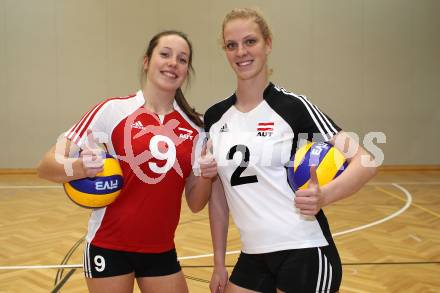 Volleyball Bundesliga. Anna Bajde, Sabrina Mueller (ATSC Wildcats). Klagenfurt, am 15.11.2011.
Foto: Kuess
---
pressefotos, pressefotografie, kuess, qs, qspictures, sport, bild, bilder, bilddatenbank