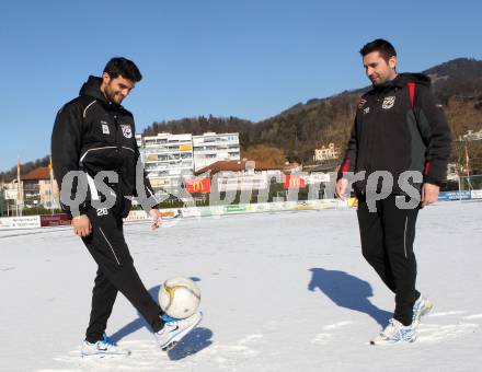 Fussball. WAC/St. Andrae. Nenad Bjelica, Jose Antonio Solano. Wolfsberg, 26.1.2011.
Foto: Kuess
---
pressefotos, pressefotografie, kuess, qs, qspictures, sport, bild, bilder, bilddatenbank