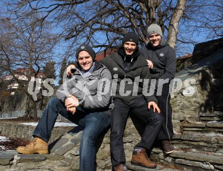 Eishockey. KAC. Herburger Raphael, Manuel und Stephan Geier. Klagenfurt, 22.2.2012.
Foto: kuess
---
pressefotos, pressefotografie, kuess, qs, qspictures, sport, bild, bilder, bilddatenbank