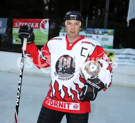 Eishockey. HC Koettern. Kaerntner Liga Ost. Roland Prossegger. Koettern, 26.1.2011.
Foto: kuess
---
pressefotos, pressefotografie, kuess, qs, qspictures, sport, bild, bilder, bilddatenbank