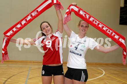 Volleyball Bundesliga. Anna Bajde, Sabrina Mueller (ATSC Wildcats). Klagenfurt, am 15.11.2011.
Foto: Kuess
---
pressefotos, pressefotografie, kuess, qs, qspictures, sport, bild, bilder, bilddatenbank