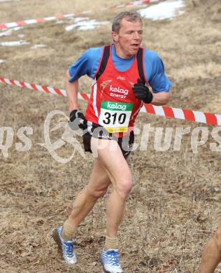 Leichtathletik. Kaerntner Cross Meisterschaften. Erwin Kozak. Feistritz im Rosental, am 4.3.2012.
Foto: Kuess
---
pressefotos, pressefotografie, kuess, qs, qspictures, sport, bild, bilder, bilddatenbank