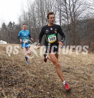 Leichtathletik. Kaerntner Cross Meisterschaften. Christoph Lorber (101), Lukas Gaggl (107). Feistritz im Rosental, am 4.3.2012.
Foto: Kuess
---
pressefotos, pressefotografie, kuess, qs, qspictures, sport, bild, bilder, bilddatenbank