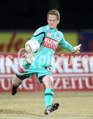 Fussball. Erste Liga.  WAC/St. Andrae gegen BW Linz. Christian Dobnik (WAC). Wolfsberg, 2.3.2012. 
Foto: Kuess

---
pressefotos, pressefotografie, kuess, qs, qspictures, sport, bild, bilder, bilddatenbank