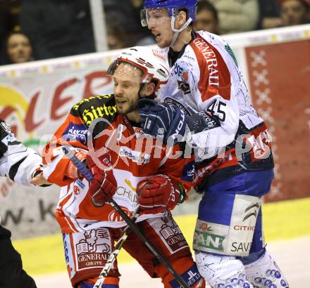 EBEL. Eishockey Bundesliga. KAC gegen KHL Medvescak Zagreb. Thomas Koch,  (KAC), David Brine (Zagreb). Klagenfurt, am 8.3.2012.
Foto: Kuess

---
pressefotos, pressefotografie, kuess, qs, qspictures, sport, bild, bilder, bilddatenbank