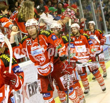 EBEL. Eishockey Bundesliga. KAC gegen KHL Medvescak Zagreb. Mike Siklenka (KAC). Klagenfurt, am 8.3.2012.
Foto: Kuess

---
pressefotos, pressefotografie, kuess, qs, qspictures, sport, bild, bilder, bilddatenbank