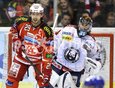 EBEL. Eishockey Bundesliga. KAC gegen KHL Medvescak Zagreb. Chrhistoph Brandner,  (KAC), Robert Kristan  (Zagreb). Klagenfurt, am 8.3.2012.
Foto: Kuess

---
pressefotos, pressefotografie, kuess, qs, qspictures, sport, bild, bilder, bilddatenbank