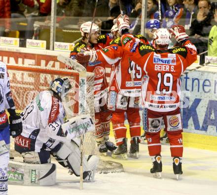 EBEL. Eishockey Bundesliga. KAC gegen KHL Medvescak Zagreb. Torjubel KAC. Klagenfurt, am 8.3.2012.
Foto: Kuess

---
pressefotos, pressefotografie, kuess, qs, qspictures, sport, bild, bilder, bilddatenbank