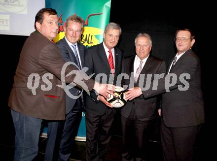 Fussball. Hauptversammlung Kaerntner Fussballverband. Walter Auer, NoeÃler Horst, Werner Lippitz, Leo Windtner, Schrott Wilfried. Velden, am 9.3.2012.
Foto: Kuess
---
pressefotos, pressefotografie, kuess, qs, qspictures, sport, bild, bilder, bilddatenbank