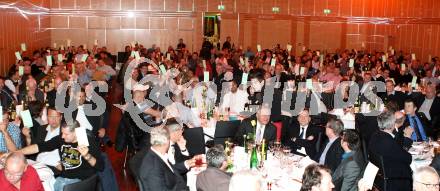 Fussball. Hauptversammlung Kaerntner Fussballverband. Abstimmung. Velden, am 9.3.2012.
Foto: Kuess
---
pressefotos, pressefotografie, kuess, qs, qspictures, sport, bild, bilder, bilddatenbank
