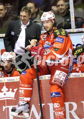 EBEL. Eishockey Bundesliga. KAC gegen KHL Medvescak Zagreb. Christoph Brandner, Trainer Christian Weber (KAC). Klagenfurt, am 8.3.2012.
Foto: Kuess

---
pressefotos, pressefotografie, kuess, qs, qspictures, sport, bild, bilder, bilddatenbank