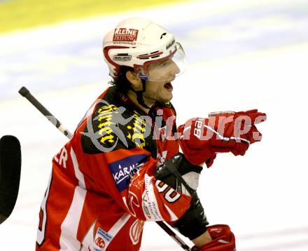 EBEL. Eishockey Bundesliga. KAC gegen KHL Medvescak Zagreb. Jubel Raphael Herburger (KAC). Klagenfurt, am 13.3.2012.
Foto: Kuess

---
pressefotos, pressefotografie, kuess, qs, qspictures, sport, bild, bilder, bilddatenbank