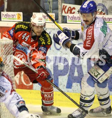 EBEL. Eishockey Bundesliga. KAC gegen KHL Medvescak Zagreb. Markus Pirmann (KAC), Sasha Pokulok (Zagreb). Klagenfurt, am 13.3.2012.
Foto: Kuess

---
pressefotos, pressefotografie, kuess, qs, qspictures, sport, bild, bilder, bilddatenbank