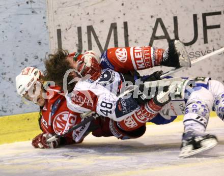 EBEL. Eishockey Bundesliga. KAC gegen KHL Medvescak Zagreb. Stephan Geier (KAC), Kenneth Macaulay (Zagreb). Klagenfurt, am 13.3.2012.
Foto: Kuess

---
pressefotos, pressefotografie, kuess, qs, qspictures, sport, bild, bilder, bilddatenbank