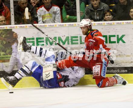 EBEL. Eishockey Bundesliga. KAC gegen KHL Medvescak Zagreb. John Lammers, (KAC), Sasa Martinovic  (Zagreb). Klagenfurt, am 13.3.2012.
Foto: Kuess

---
pressefotos, pressefotografie, kuess, qs, qspictures, sport, bild, bilder, bilddatenbank