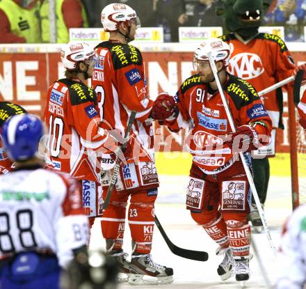 EBEL. Eishockey Bundesliga. KAC gegen KHL Medvescak Zagreb. Schlussjubel Tenute Joey Joseph (KAC), (Zagreb). Klagenfurt, am 13.3.2012.
Foto: Kuess

---
pressefotos, pressefotografie, kuess, qs, qspictures, sport, bild, bilder, bilddatenbank