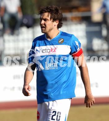 Fussball Regionalliga. VSV gegen KSV Kapfenberg Amateure. Michael Kirisits(VSV). Villach, am 17.3.2012.
Foto: Kuess
---
pressefotos, pressefotografie, kuess, qs, qspictures, sport, bild, bilder, bilddatenbank