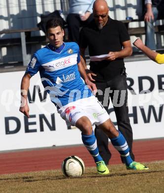 Fussball Regionalliga. VSV gegen KSV Kapfenberg Amateure. Sandro Ebner (VSV). Villach, am 17.3.2012.
Foto: Kuess
---
pressefotos, pressefotografie, kuess, qs, qspictures, sport, bild, bilder, bilddatenbank