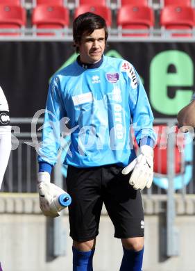 Fussball. Regionalliga.  SK Austria Klagenfurt gegen Pasching. Florian Heindl (Klagenfurt). Klagenfurt, 11.3.2012. 
Foto: Kuess

---
pressefotos, pressefotografie, kuess, qs, qspictures, sport, bild, bilder, bilddatenbank