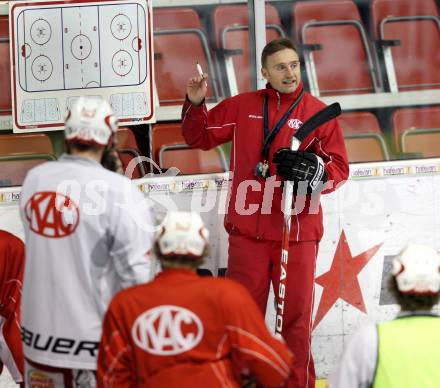 EBEL. Eishockey Bundesliga. KAC. Trainer Christian Weber. Klagenfurt, 21.3.2012.
Foto: Kuess
---
pressefotos, pressefotografie, kuess, qs, qspictures, sport, bild, bilder, bilddatenbank