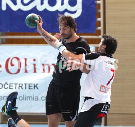 Handball Bundesliga. HC Kelag Kaernten gegen SC Ferlach. Branko Bedekovic (HCK), Christian Koschu (SCF). Viktring, am 24.3.2012.
Foto: Kuess
---
pressefotos, pressefotografie, kuess, qs, qspictures, sport, bild, bilder, bilddatenbank