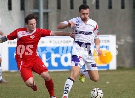 Fussball Regionalliga. SAK gegen Leoben. Murat Veliu,  (SAK),  Gergely Fuefza (Leoben). Klagenfurt, 24.3.2012.
Foto: Kuess
---
pressefotos, pressefotografie, kuess, qs, qspictures, sport, bild, bilder, bilddatenbank