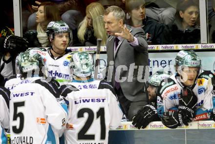 EBEL. Eishockey Bundesliga. KAC gegen EHC LIWEST Black Wings Linz. Trainer Rob Daum (Linz). Klagenfurt, am 25.3.2012.
Foto: Kuess

---
pressefotos, pressefotografie, kuess, qs, qspictures, sport, bild, bilder, bilddatenbank